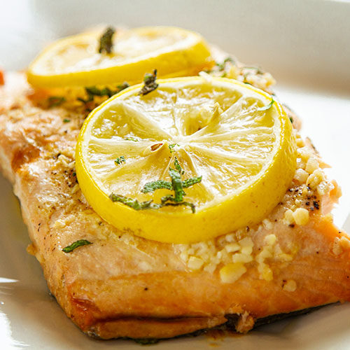 How Long to Bake Salmon at 425: Perfecting Oven-Baked Fish
