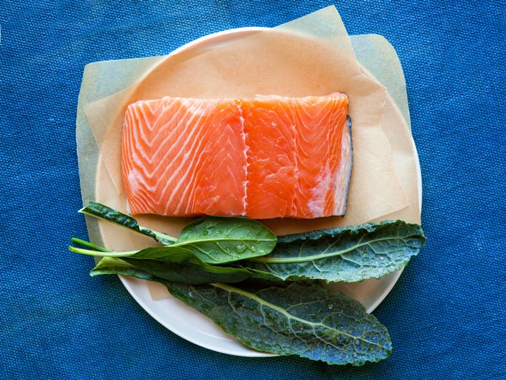 How Long Can Salmon Sit Out: Ensuring Food Safety