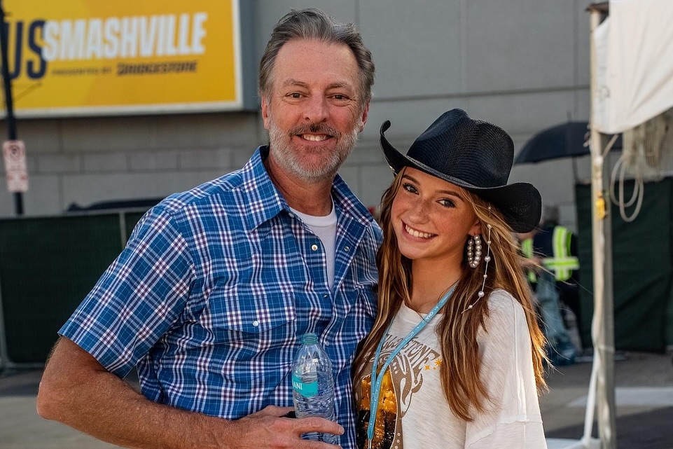 Savannah Worley Death & Obituary: Car Accident, 16-Year-Old Daughter of Country Singer Darryl Worley Fighting for Life After Nashville Crash